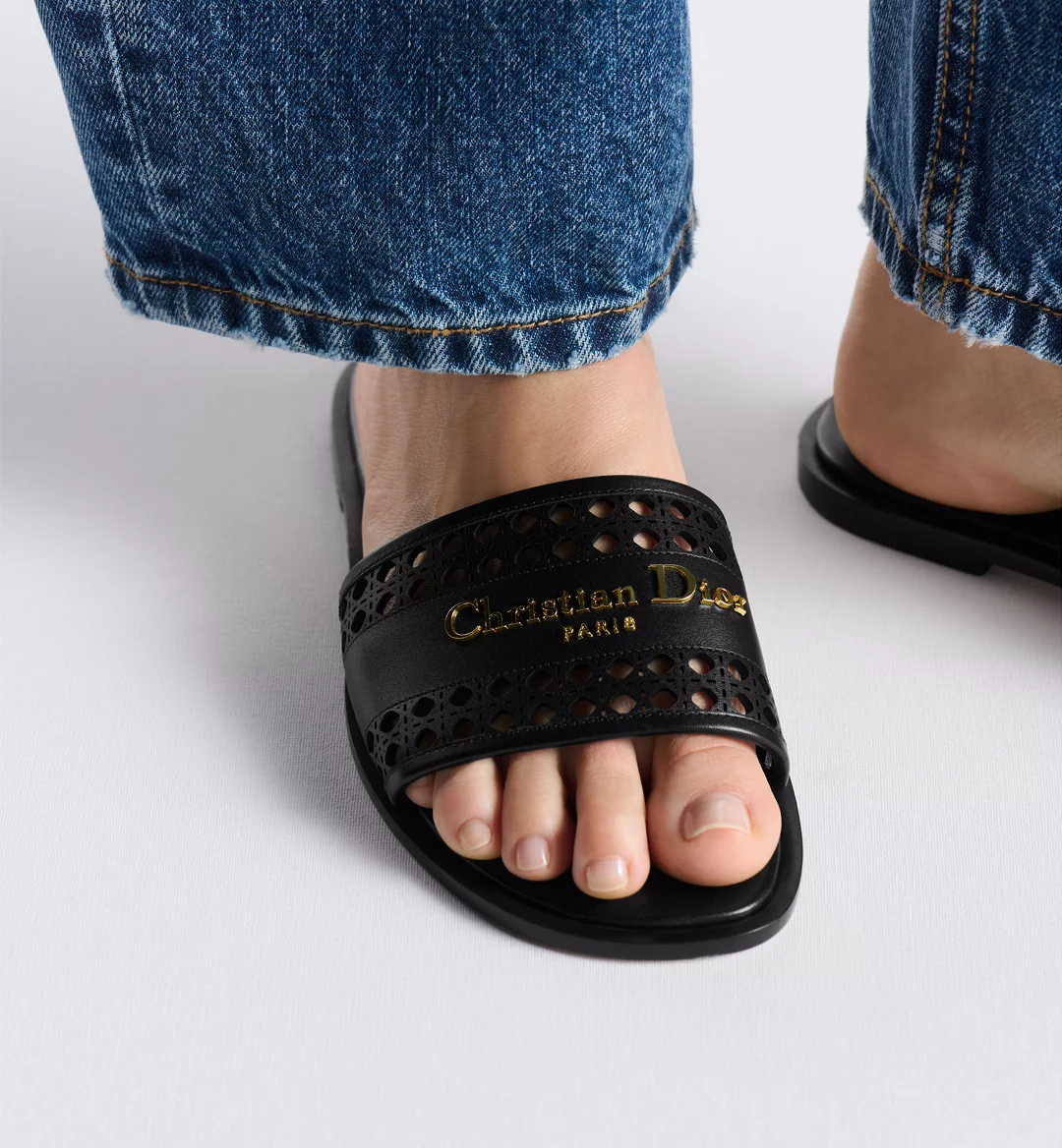 D-Lane Slide - Image 3